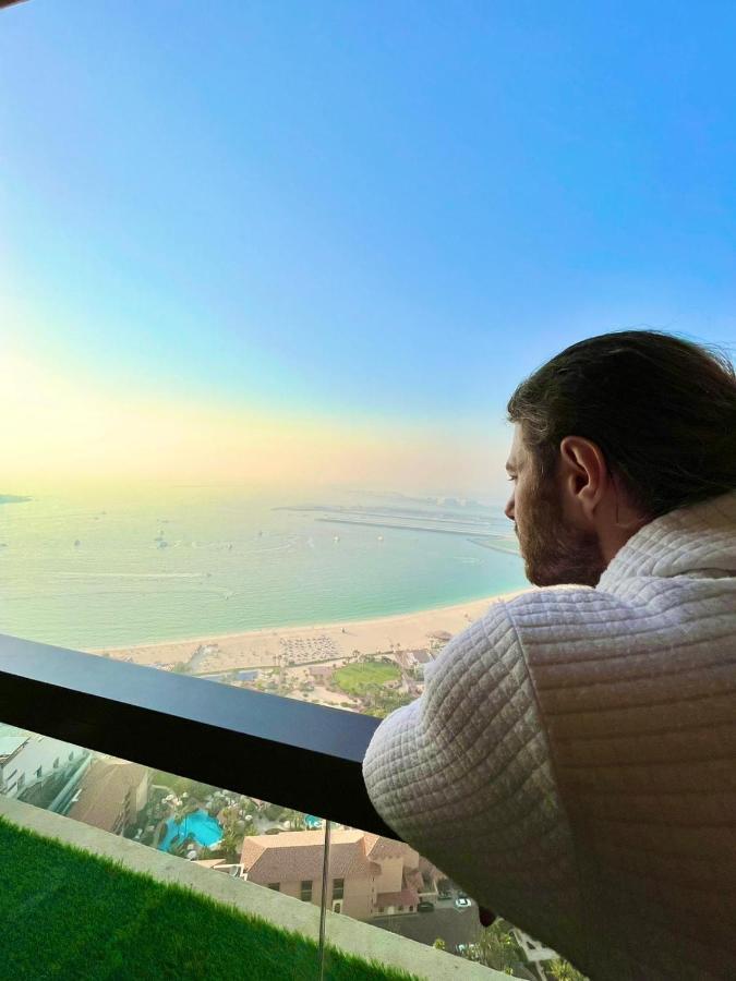 Dubai Eye Vandrarhem Exteriör bild