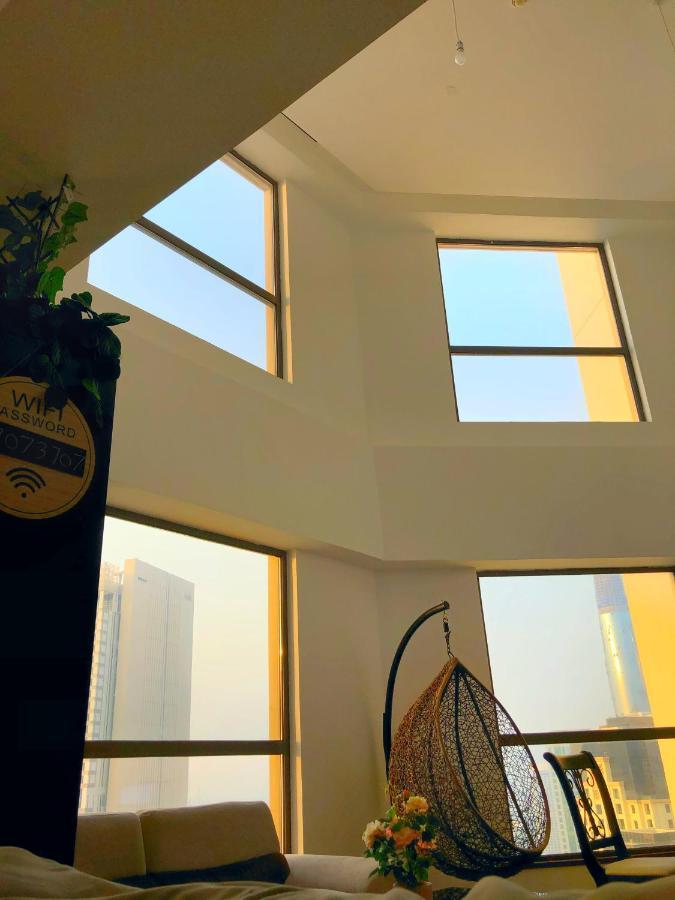 Dubai Eye Vandrarhem Exteriör bild
